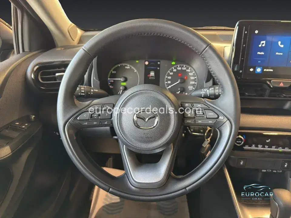 Mazda 2 Hybrid