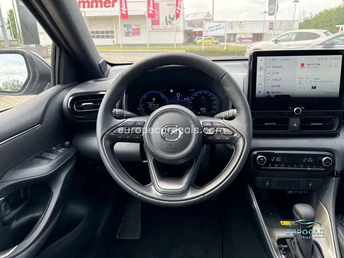 Mazda 2 Hybrid
