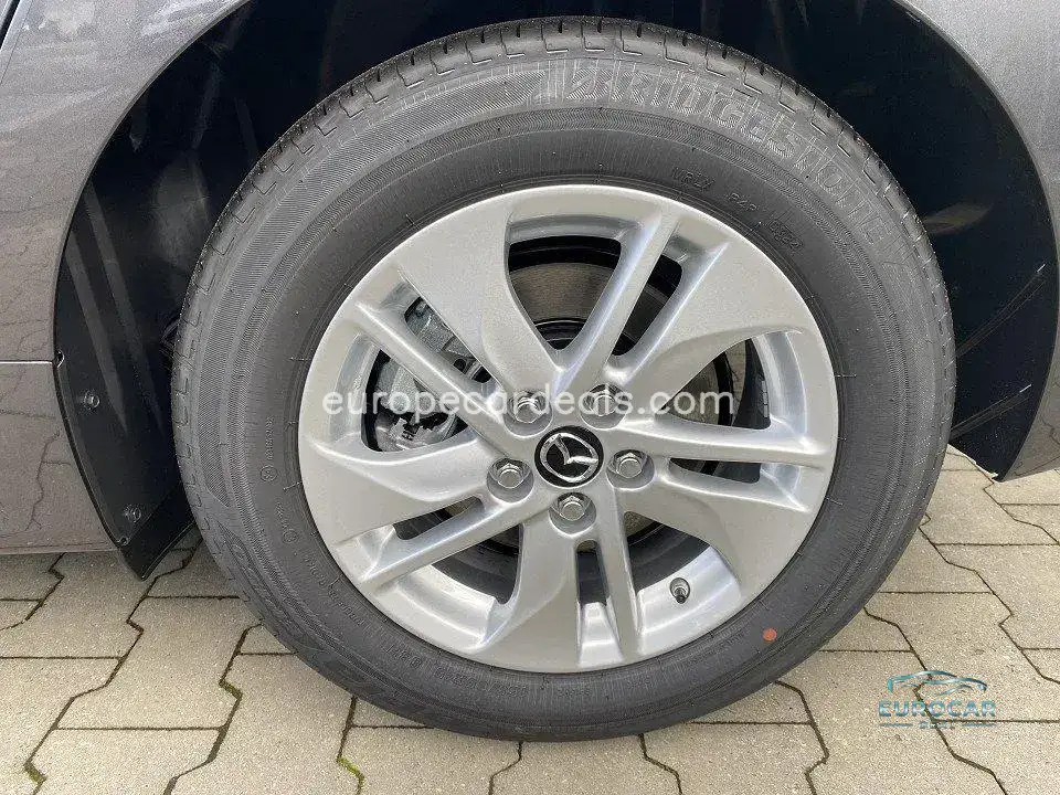 Mazda 2 Hybrid