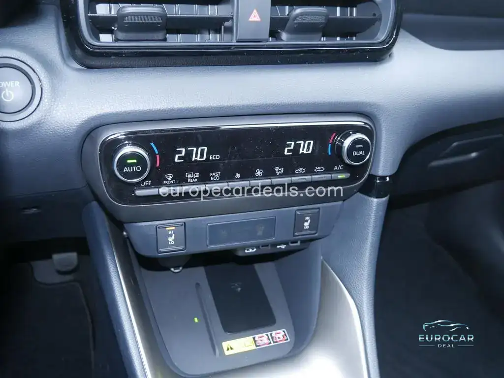 Mazda 2 Hybrid