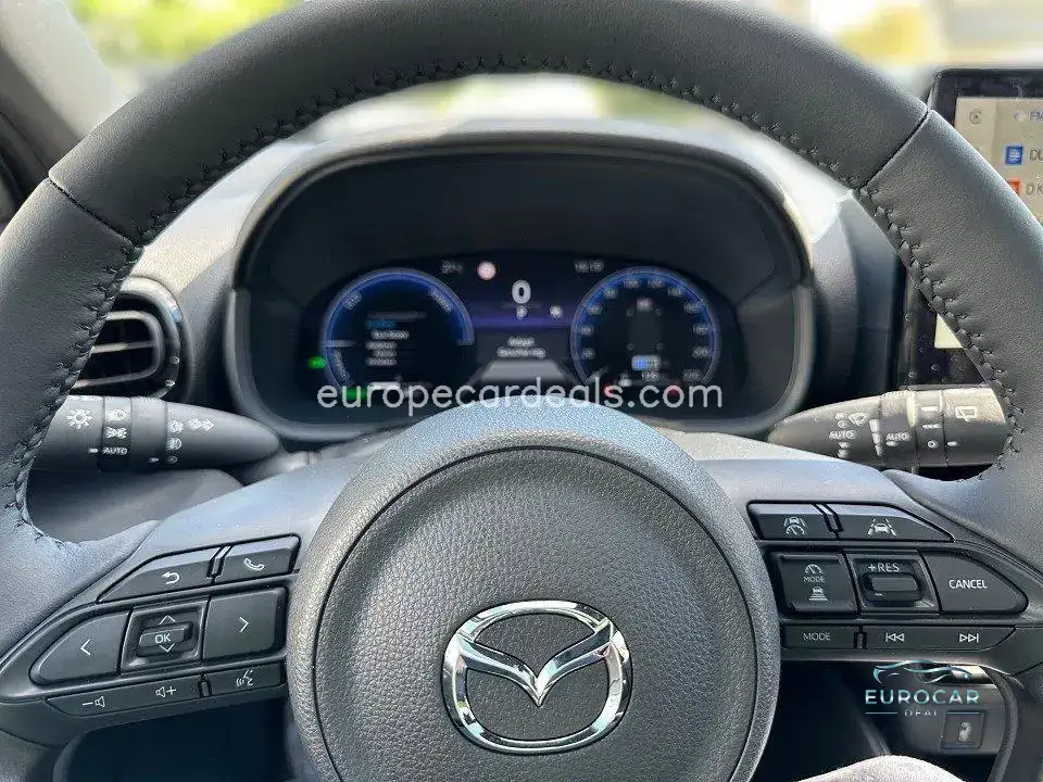 Mazda 2 Hybrid