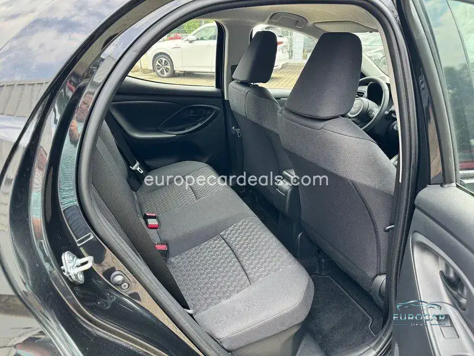 Mazda 2 Hybrid