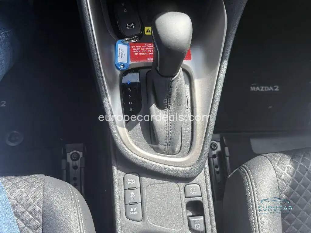Mazda 2 Hybrid