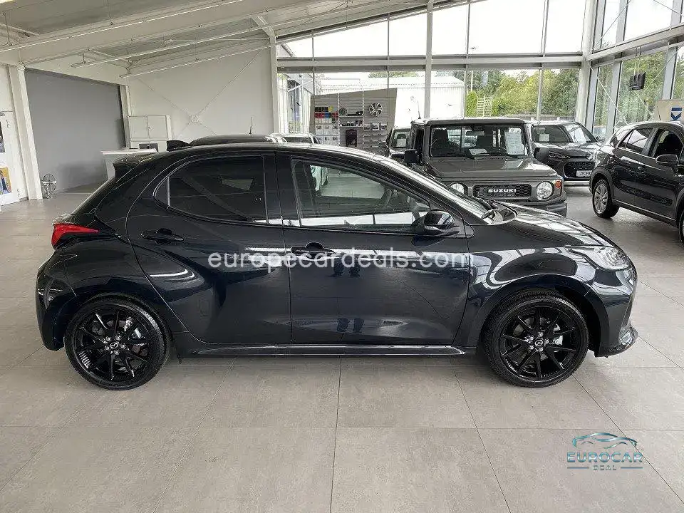 Mazda 2 Hybrid