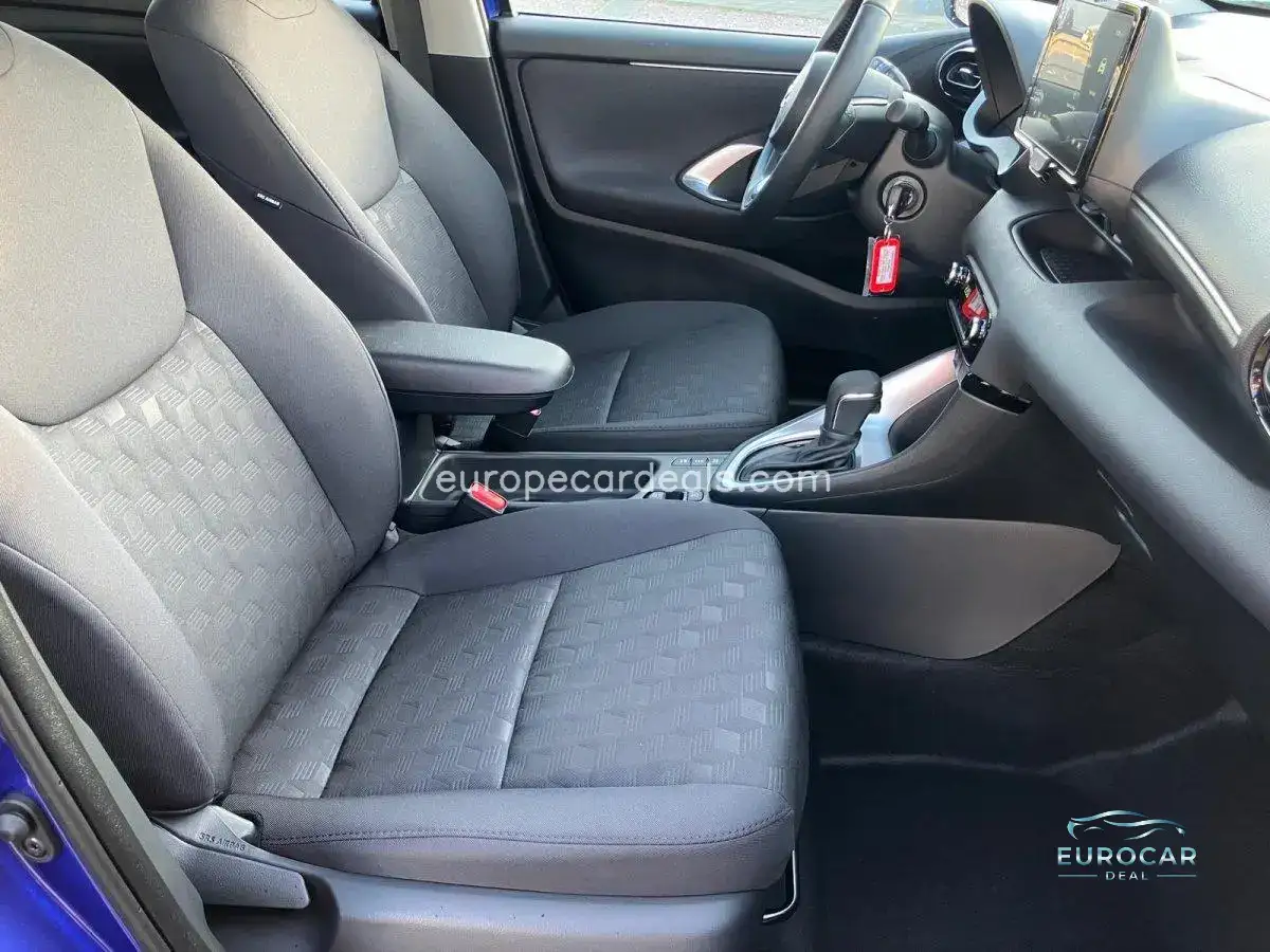 Mazda 2 Hybrid