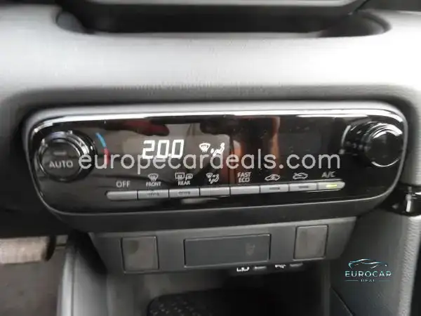 Mazda 2 Hybrid