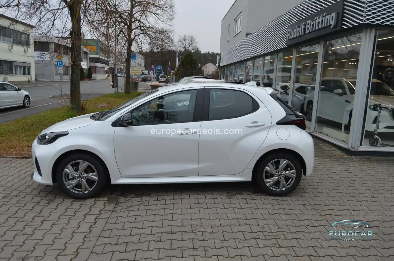 Mazda 2 Hybrid