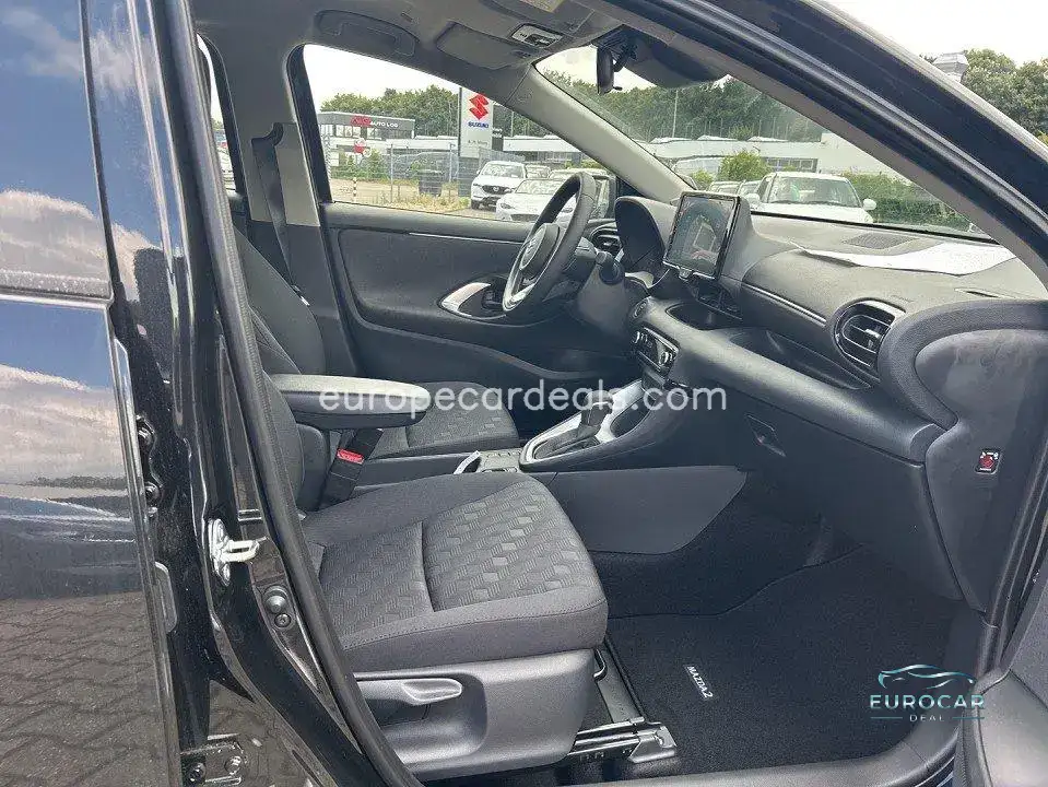 Mazda 2 Hybrid