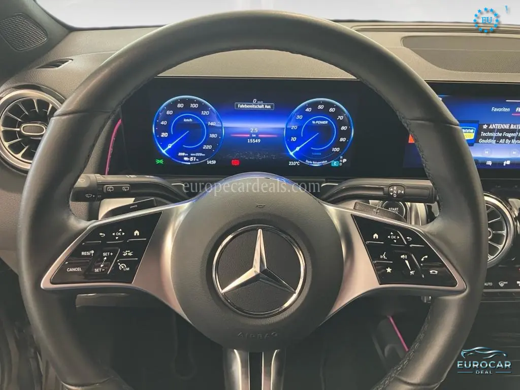 Mercedes-Benz EQB