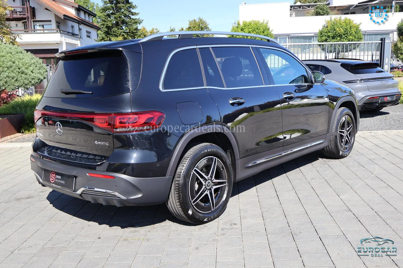 Mercedes-Benz EQB