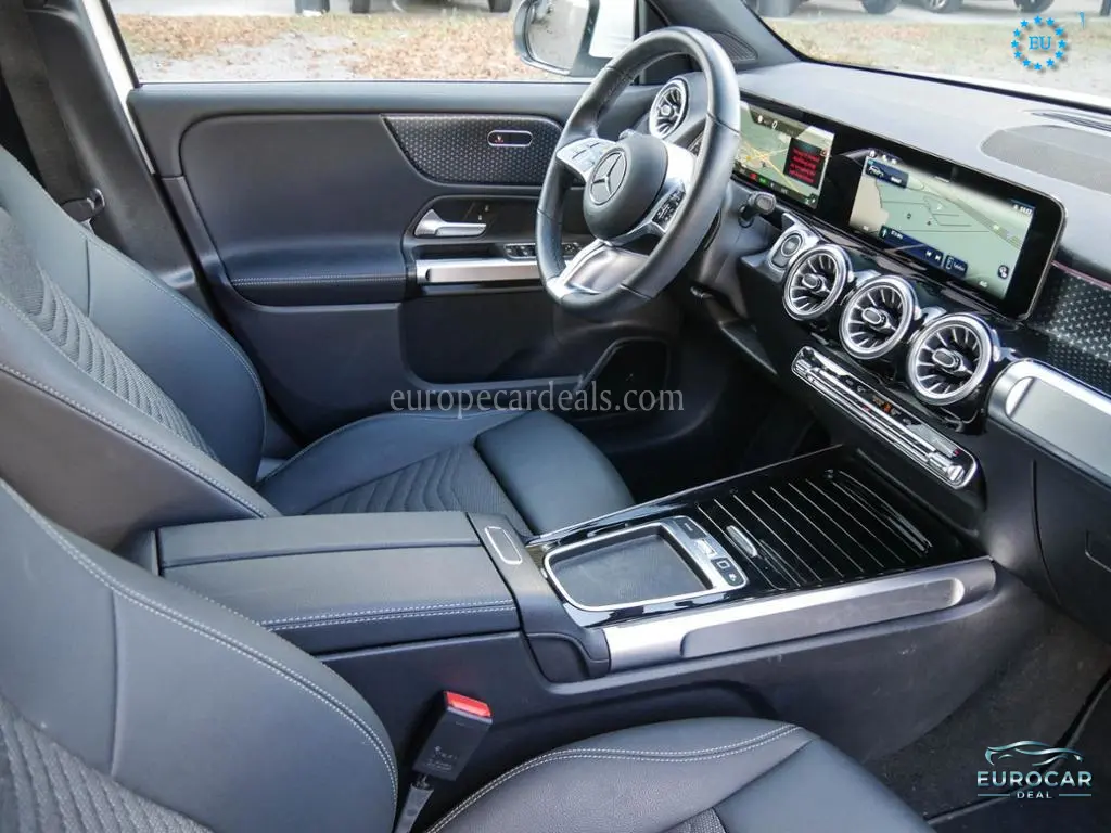 Mercedes-Benz EQB