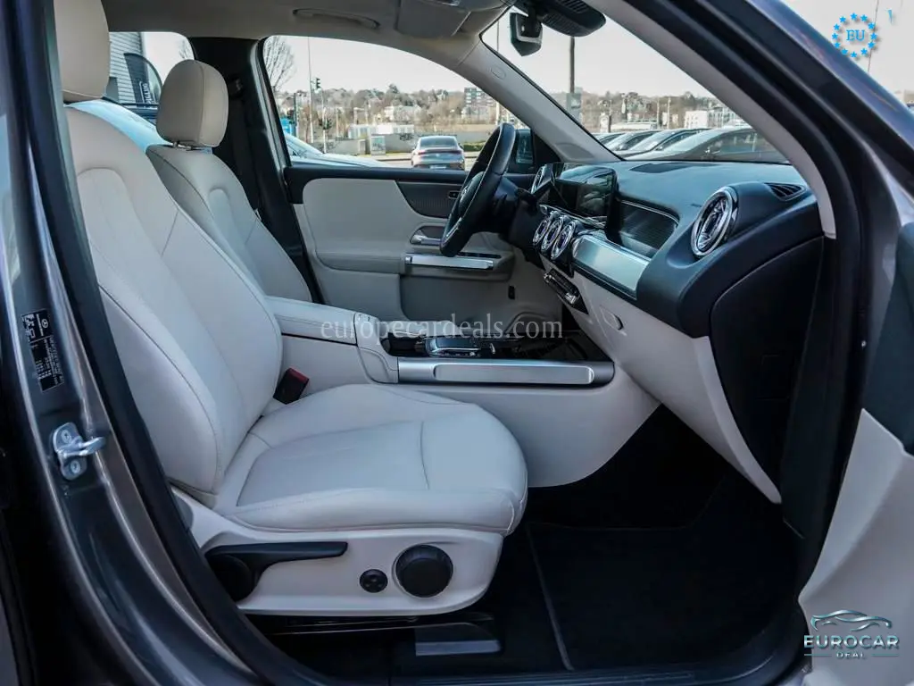 Mercedes-Benz EQB