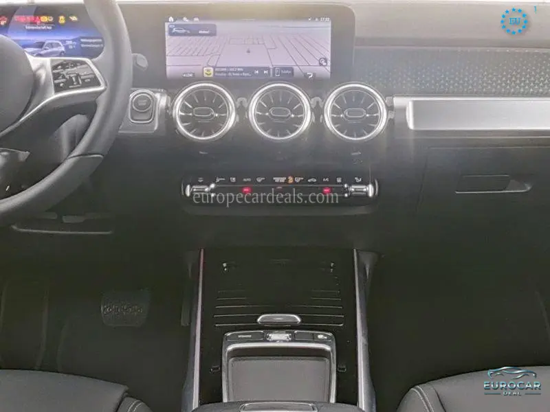 Mercedes-Benz EQB