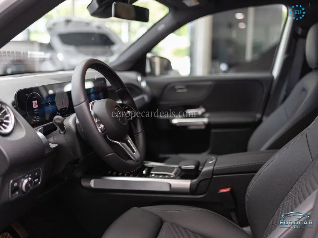 Mercedes-Benz EQB