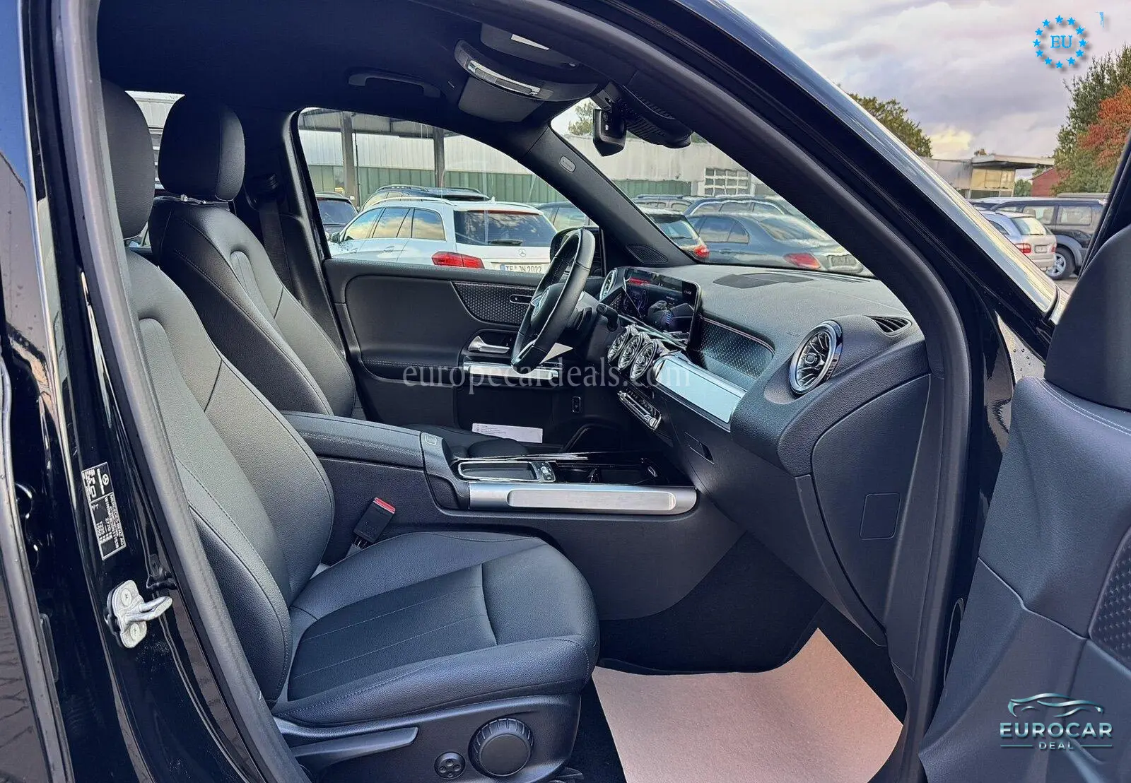 Mercedes-Benz EQB