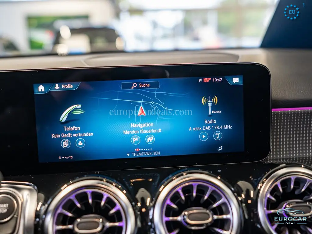 Mercedes-Benz EQB