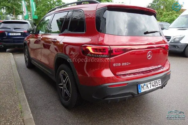 Mercedes-Benz EQB