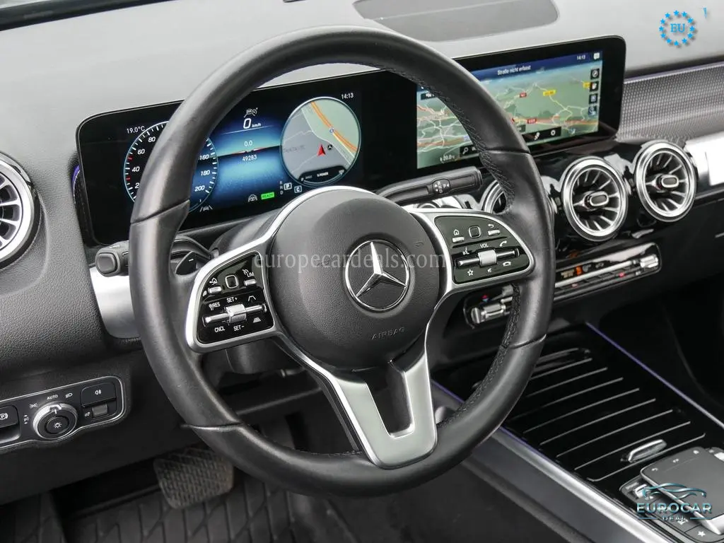 Mercedes-Benz EQB
