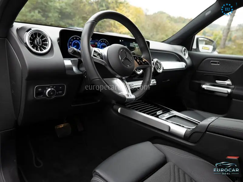 Mercedes-Benz EQB