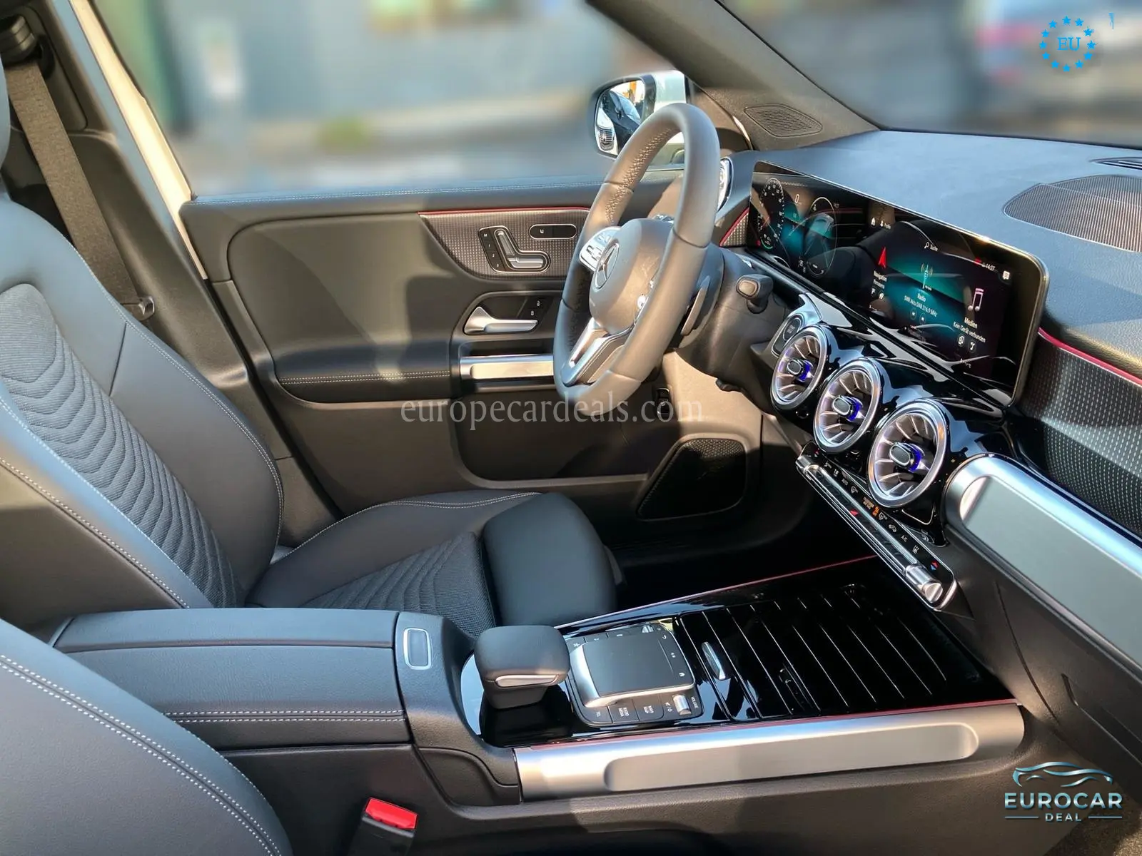 Mercedes-Benz EQB