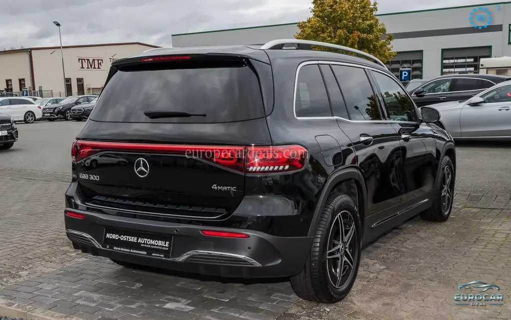 Mercedes-Benz EQB