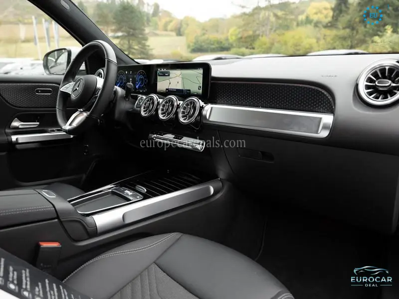 Mercedes-Benz EQB