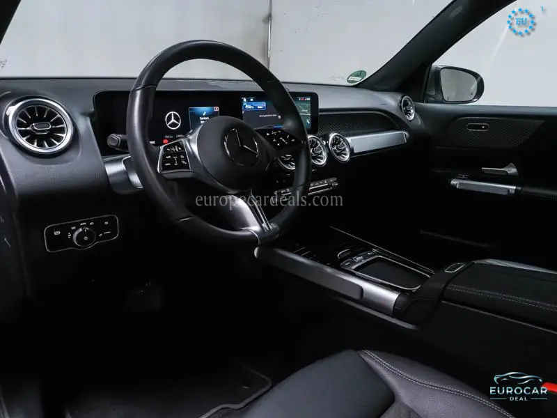 Mercedes-Benz EQB