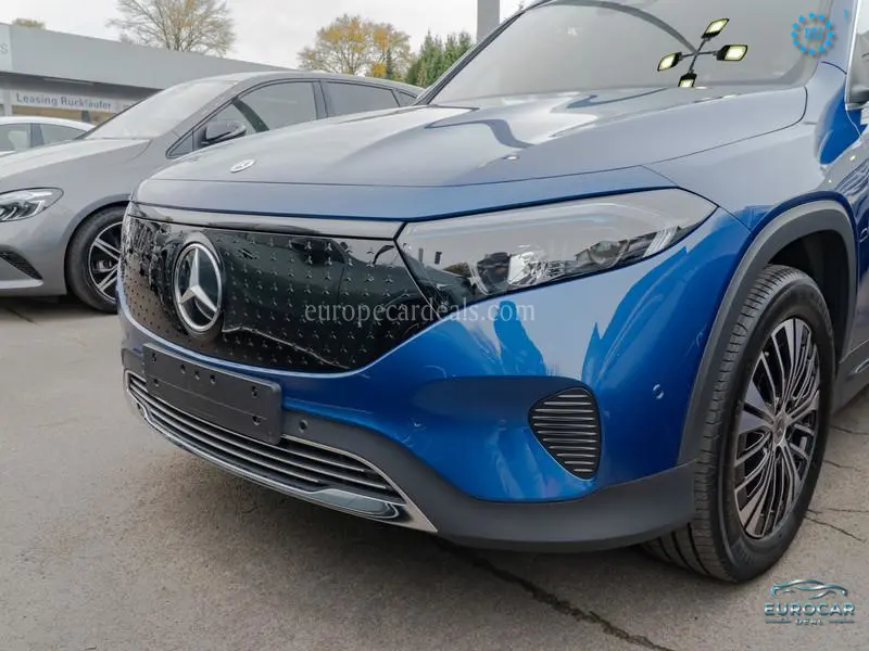 Mercedes-Benz EQB