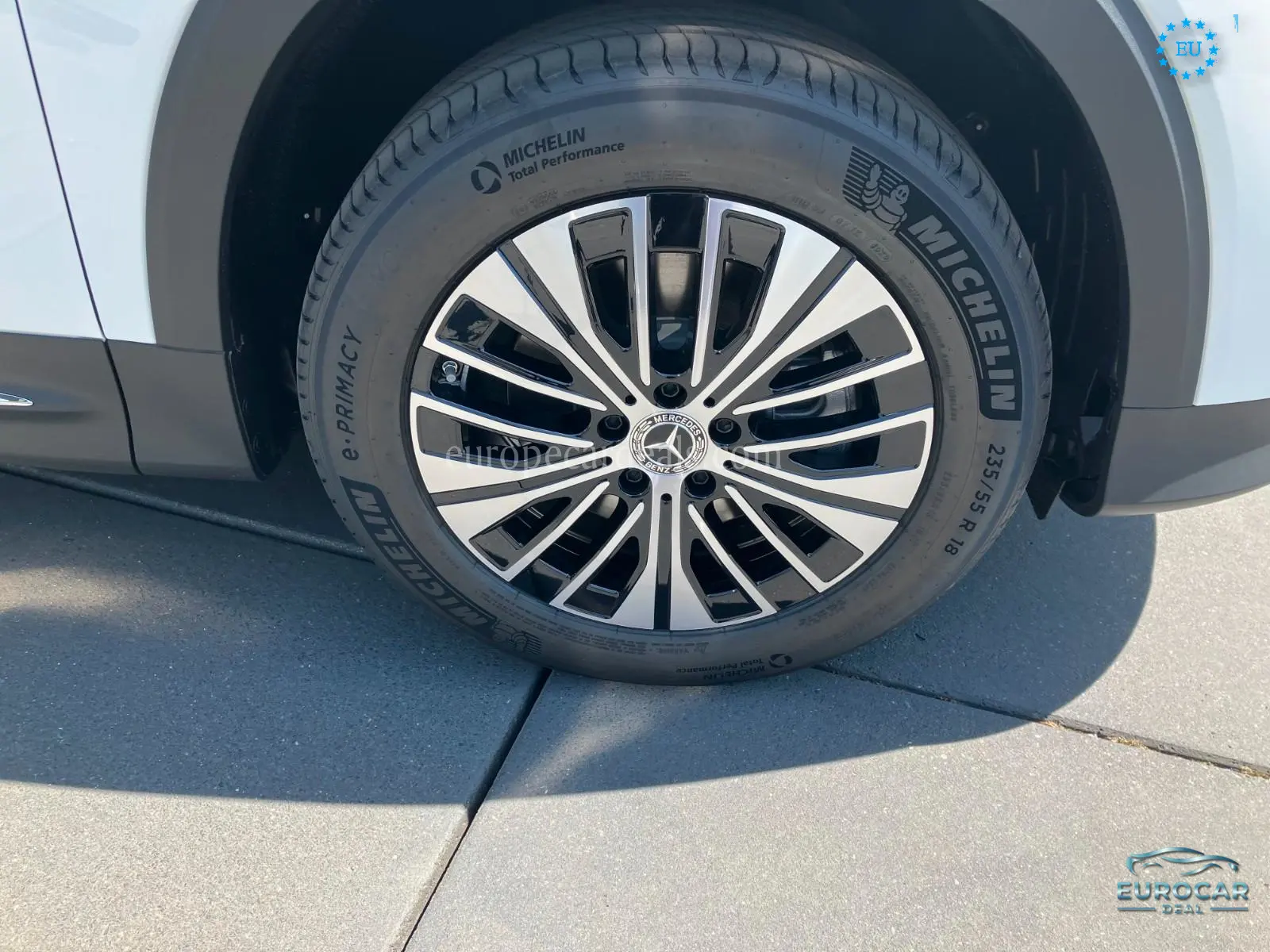 Mercedes-Benz EQB