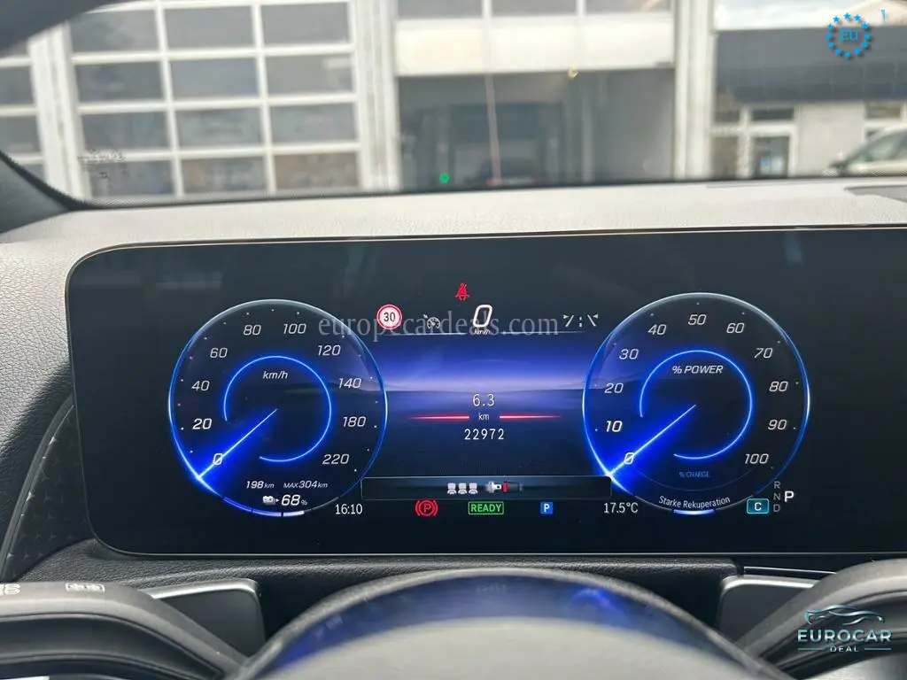 Mercedes-Benz EQB