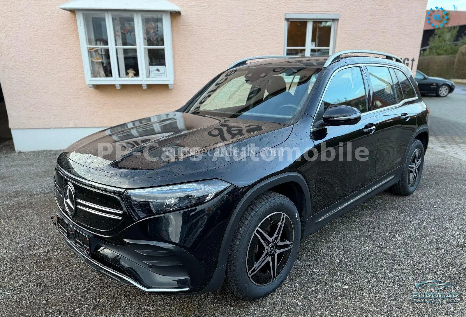 Mercedes-Benz EQB
