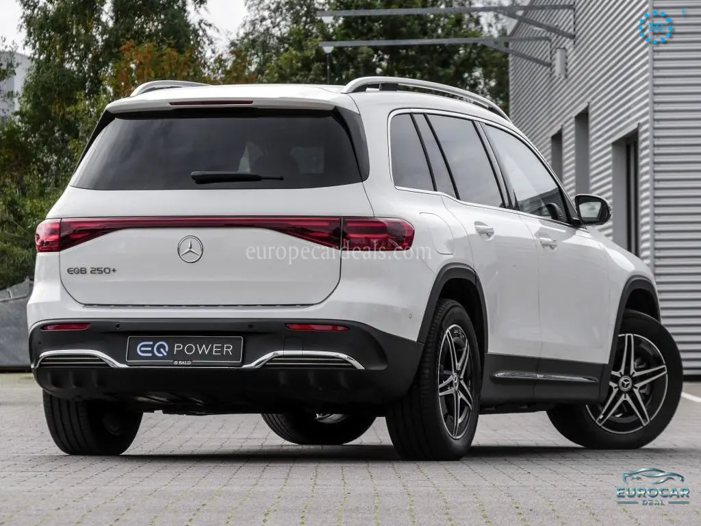 Mercedes-Benz EQB
