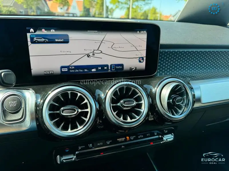 Mercedes-Benz EQB