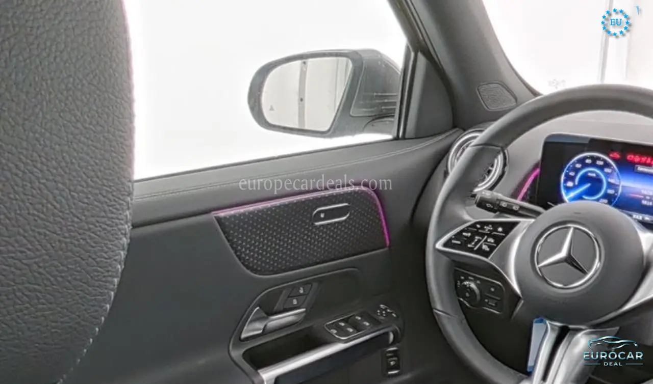Mercedes-Benz EQB