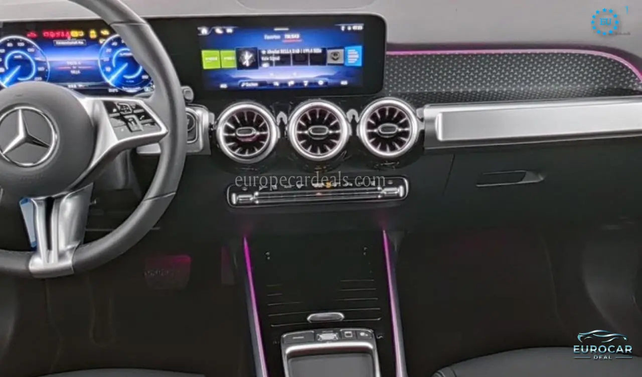 Mercedes-Benz EQB