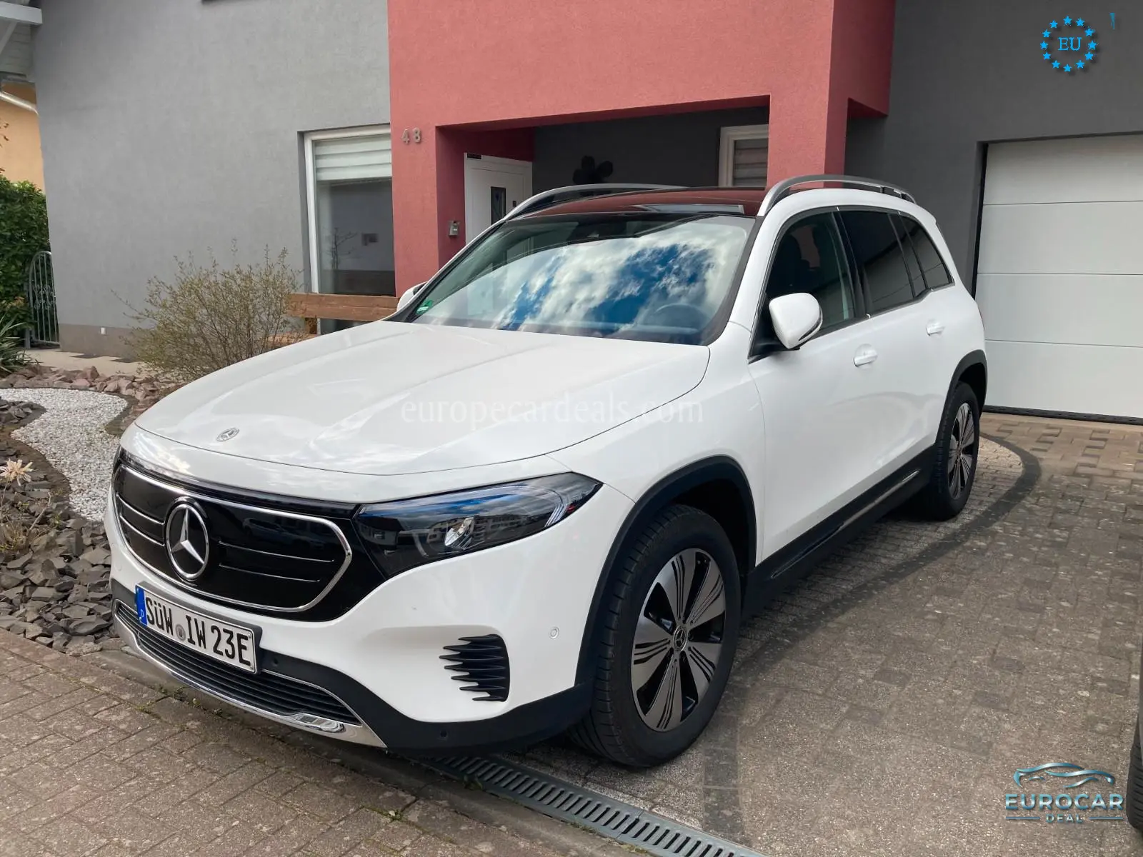 Mercedes-Benz EQB