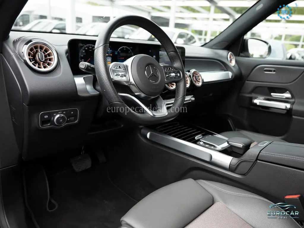 Mercedes-Benz EQB