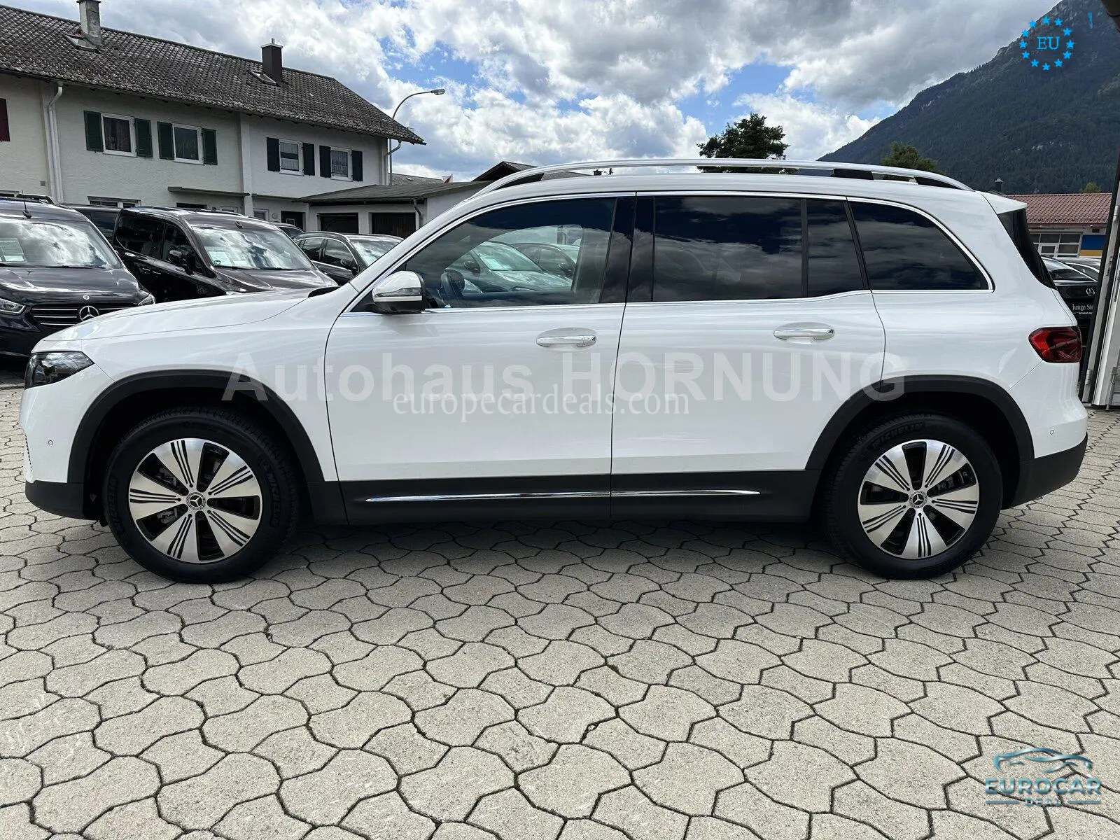 Mercedes-Benz EQB