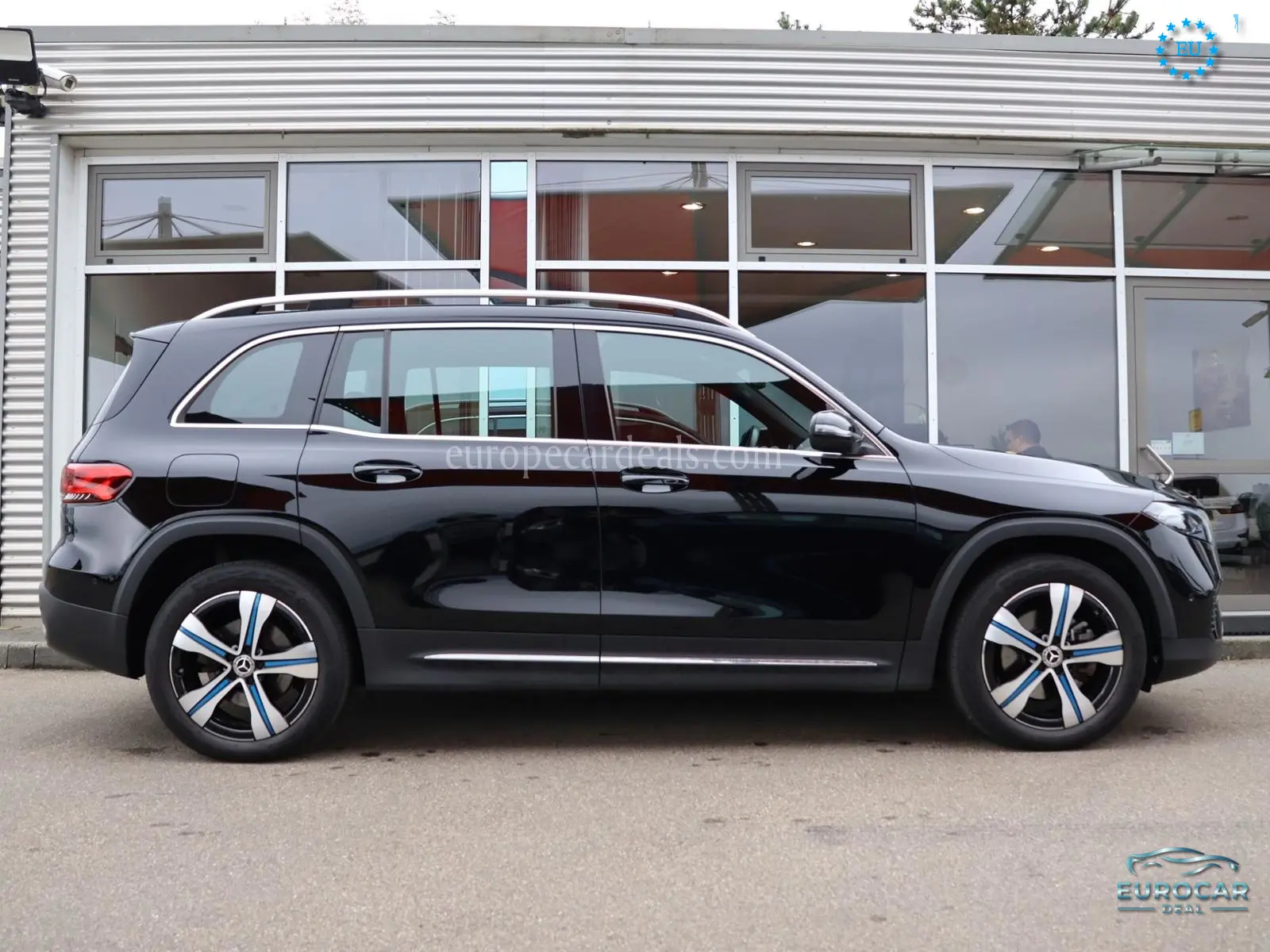 Mercedes-Benz EQB