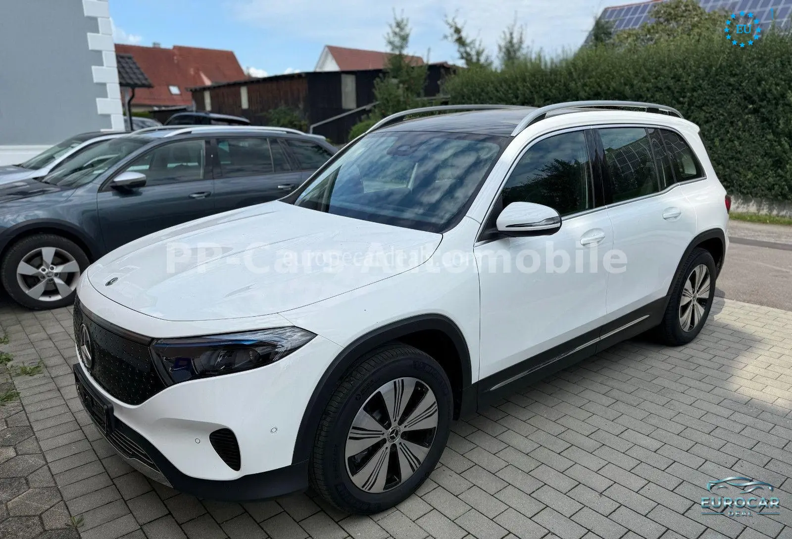 Mercedes-Benz EQB