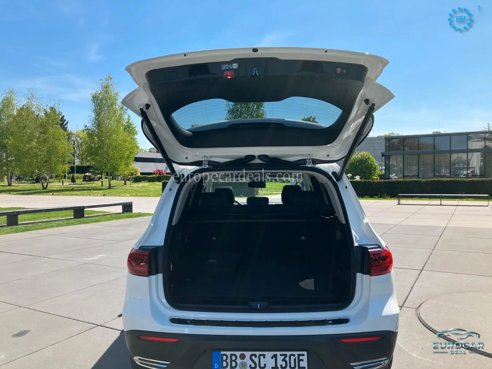 Mercedes-Benz EQB