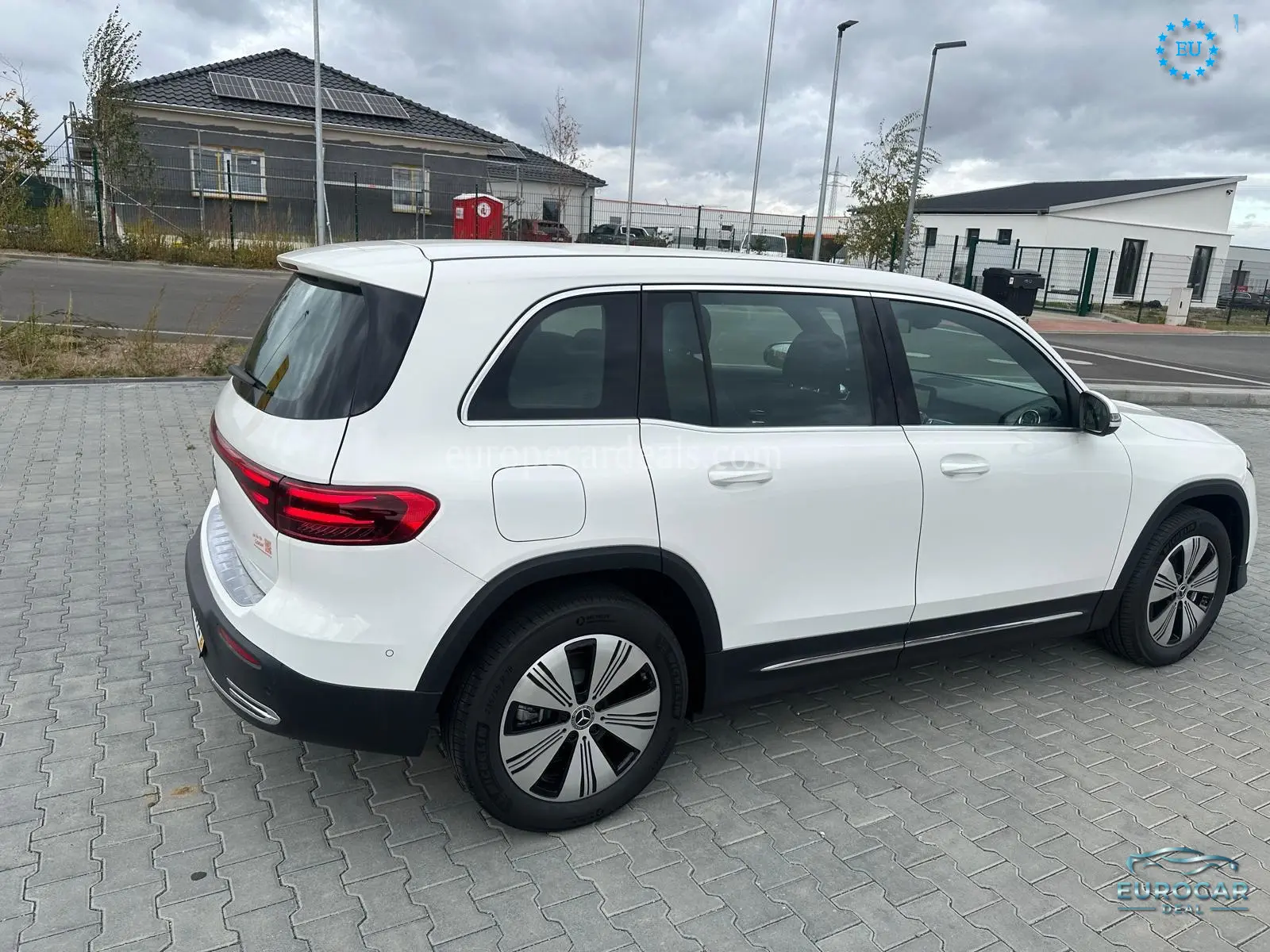 Mercedes-Benz EQB