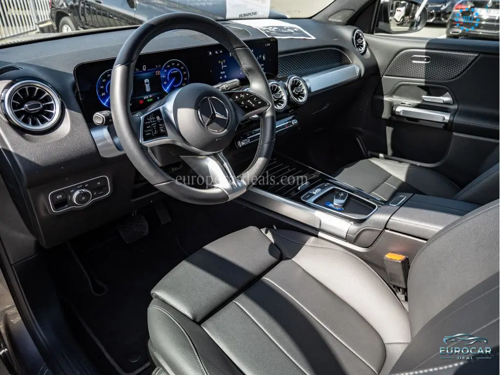 Mercedes-Benz EQB