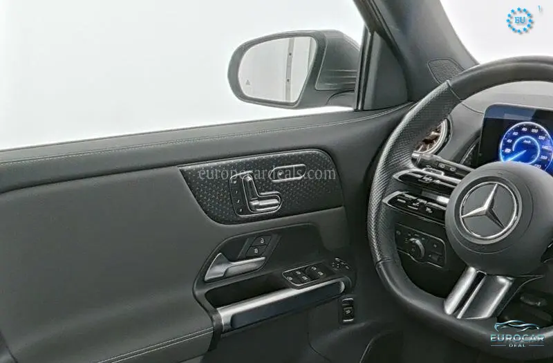 Mercedes-Benz EQB