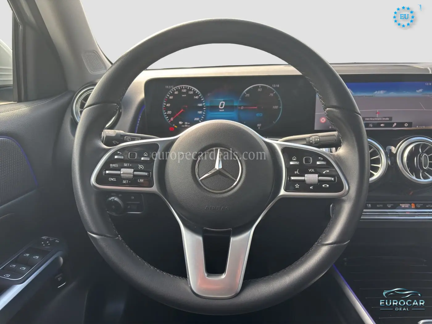 Mercedes-Benz EQB