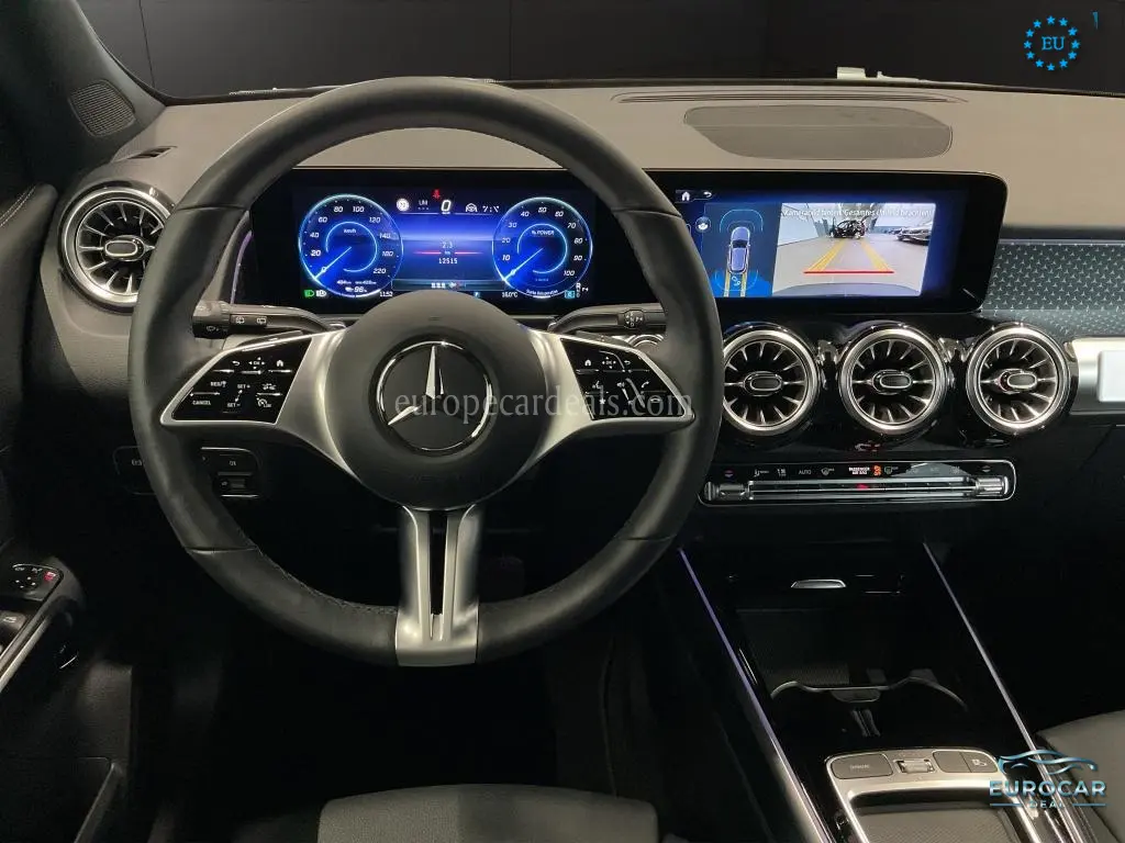 Mercedes-Benz EQB