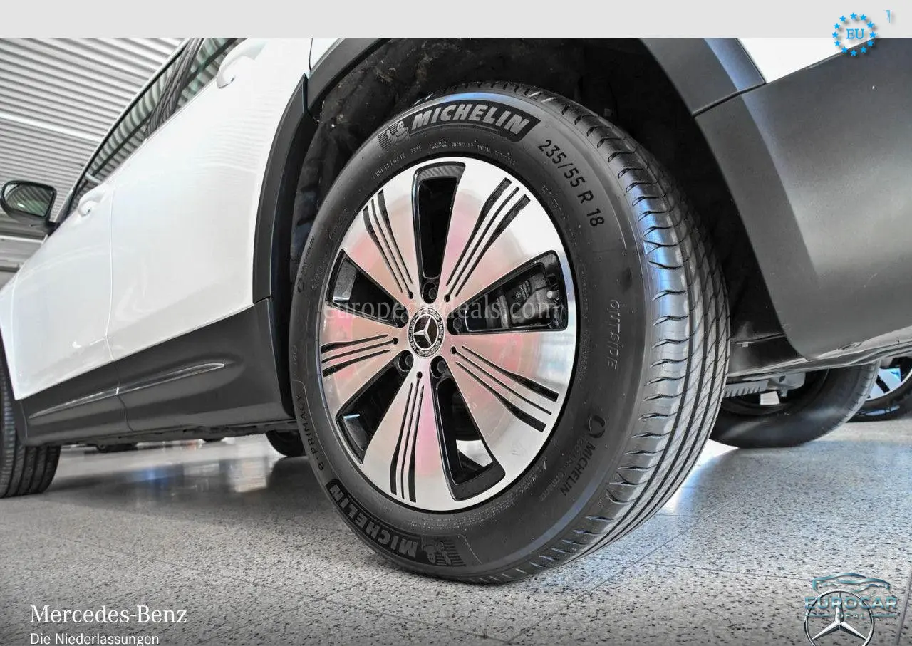 Mercedes-Benz EQB