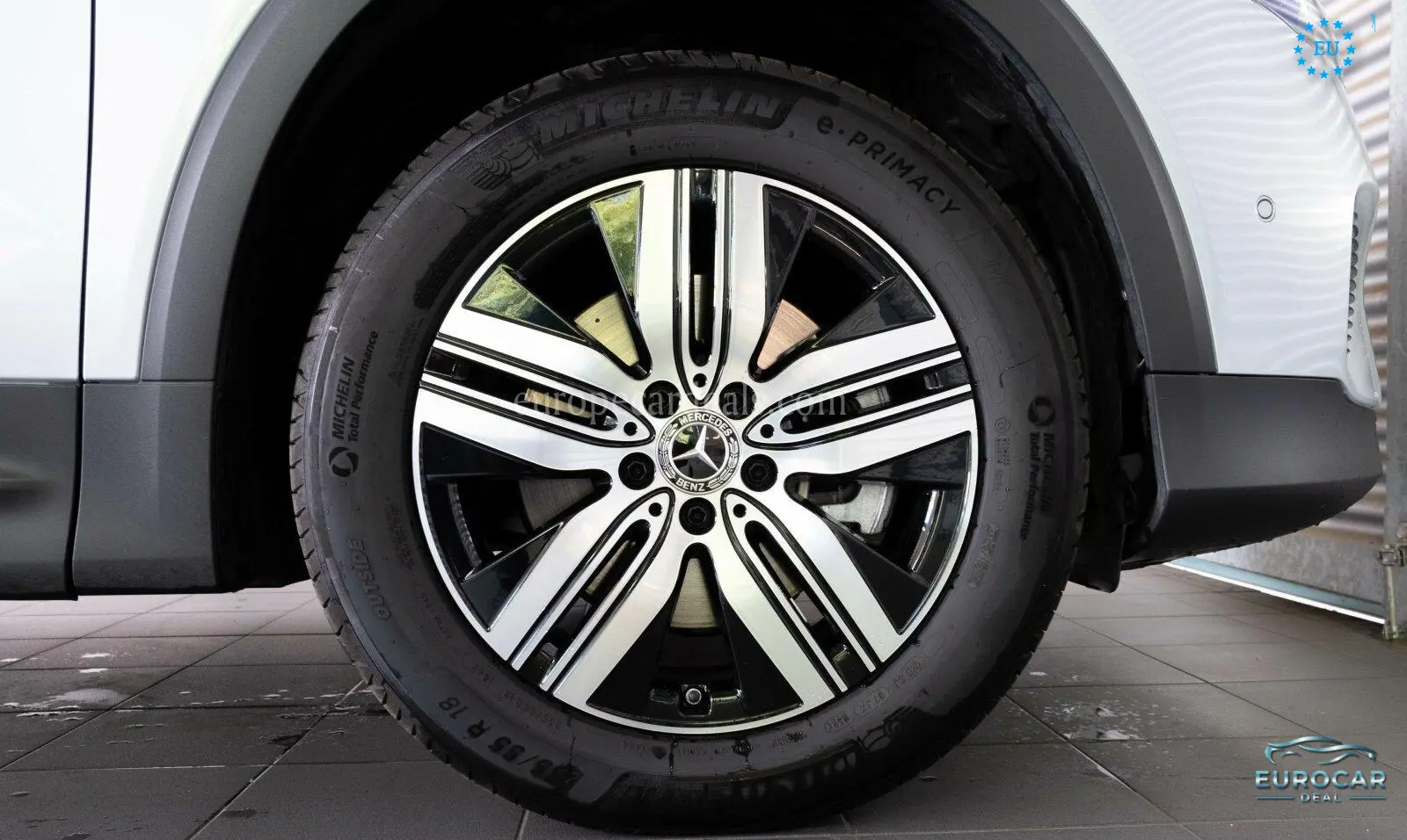 Mercedes-Benz EQB