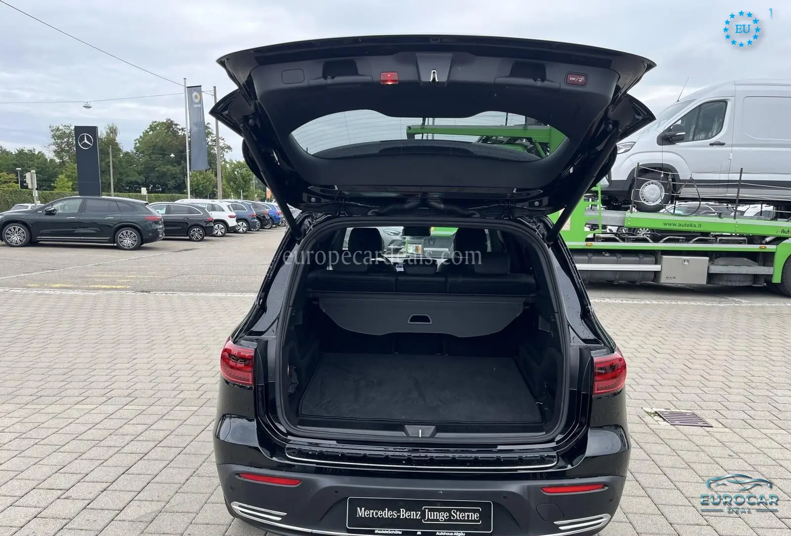 Mercedes-Benz EQB