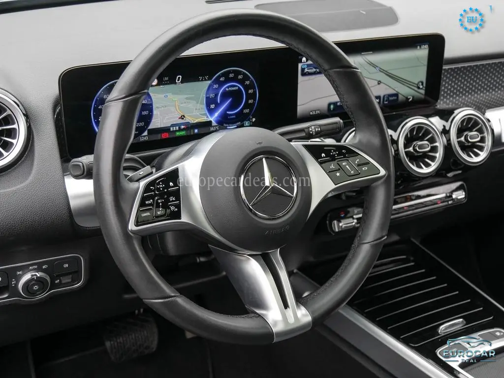 Mercedes-Benz EQB
